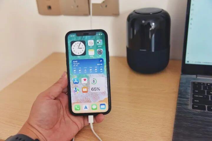 iphone no charging issue repair tips iPhone No Charging Issue