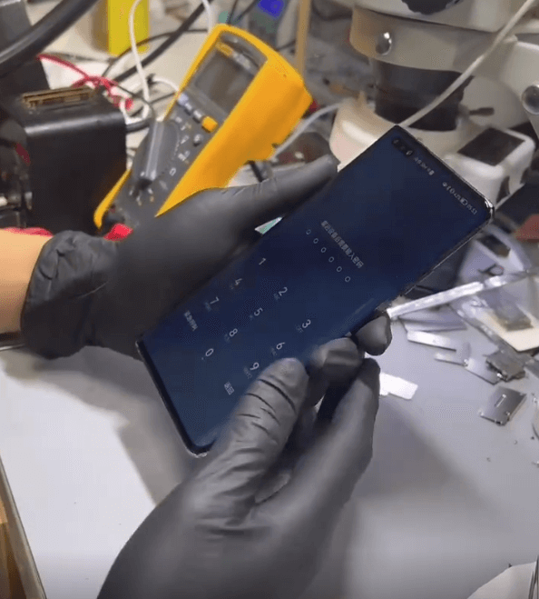 HUAWEI Mate 40 Pro si riavvia continuamente