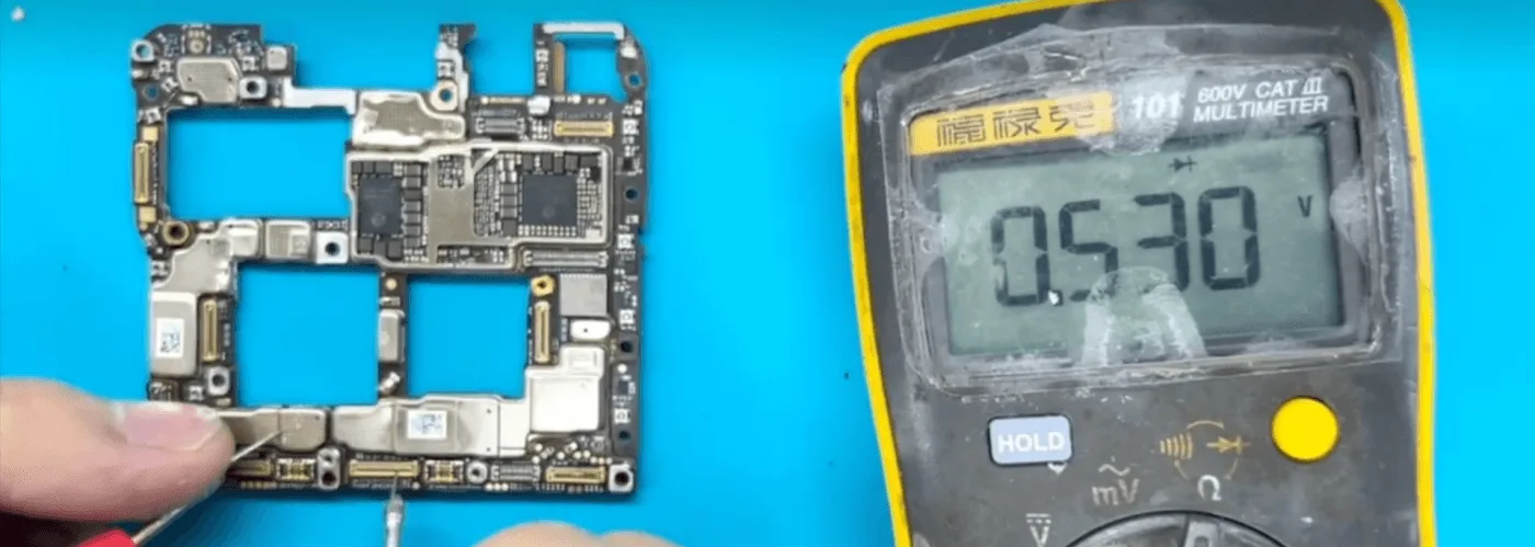 riparazione di huawei mate 40 pro danneggiato da una caduta drop damaged huawei mate 40 pro repair measure the diode value on