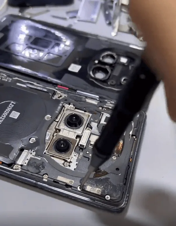 how fix huawei mate 40 pro keeps restarting remove the screws that lock