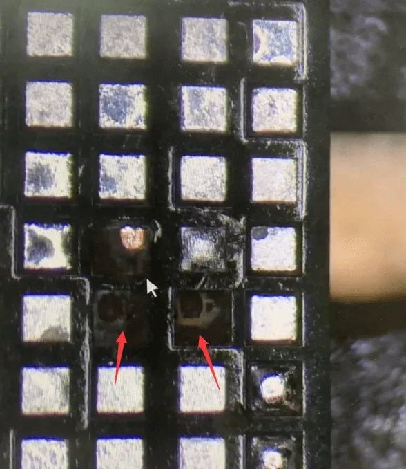 réparation des coussinets manquants de l'iphone 12