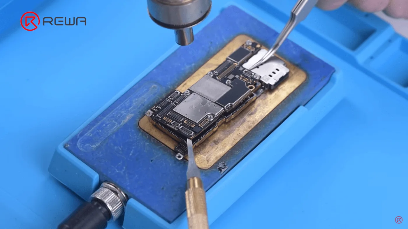 Comment réparer un iphone 13 qui ne s'allume pas ? L'iPhone 13 ne s'allume pas