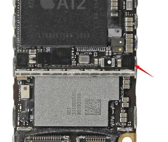 carte mère de l'iphone