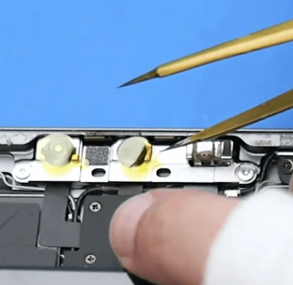 Comment réparer le problème de l'ipad pro 2020 qui ne s'allume pas ? how repair ipad pro 2020 not turning problem protect the cameras