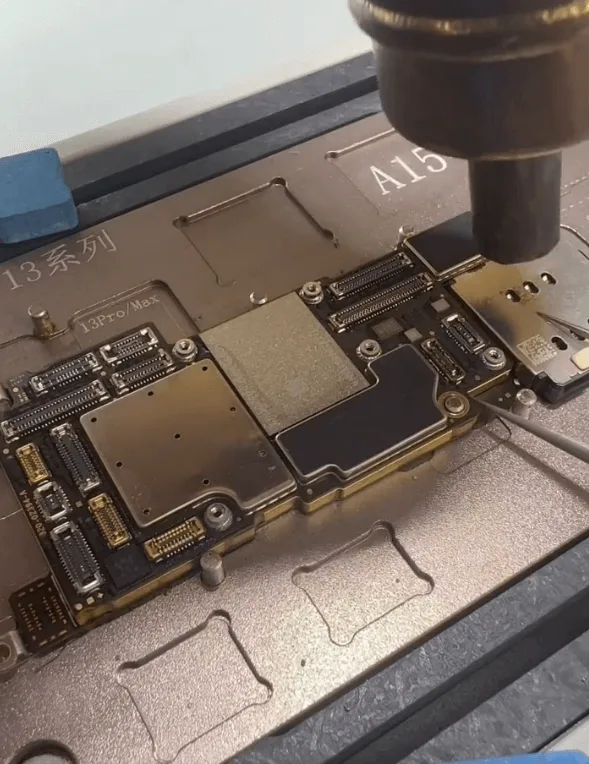 placa base separada iphone 13 pro