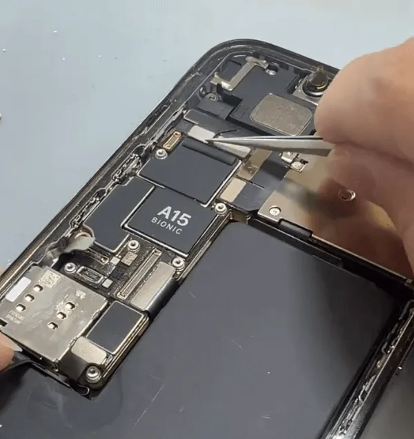 iphone 13 pro disamble