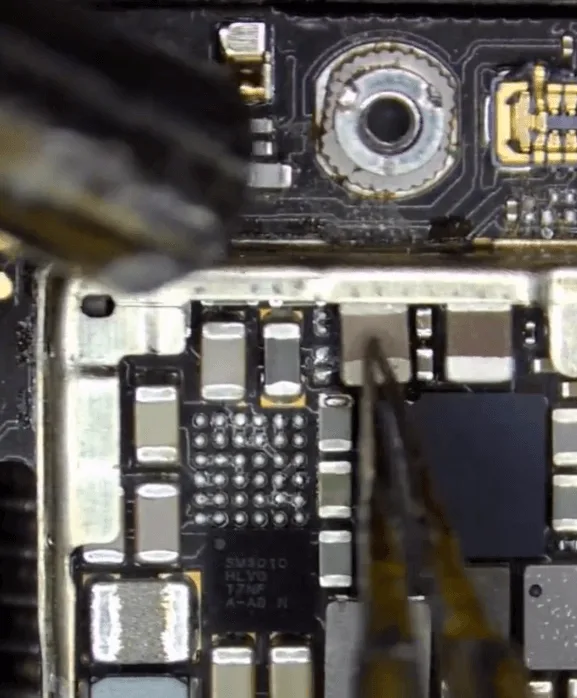 huawei mate 30 crack halves damage repair solder the chip back to