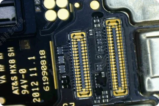 réparation des dommages causés par l'eau sur le huawei p40 pro huawei p40 pro water damage repair dock flex cable