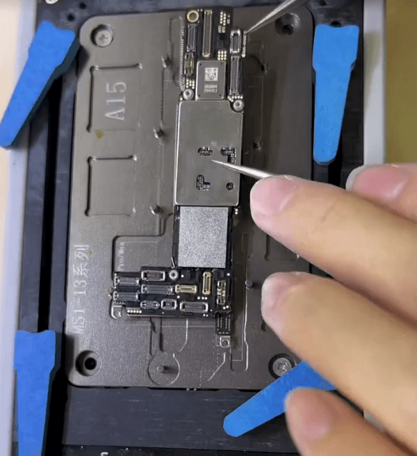 iphone 13 repair