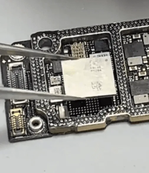 iphone 12 flash wi fi baseband repair resolving complex motherboard 8