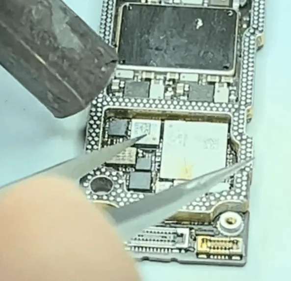 iphone 12 flash wi fi baseband repair resolving complex motherboard 9
