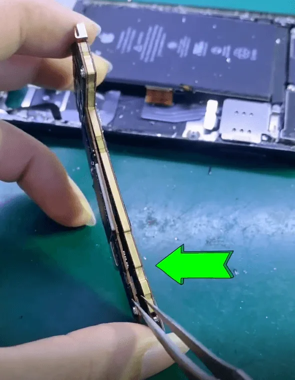 iphone 12 pro boot failure drop data recovery logic board repair guide 3