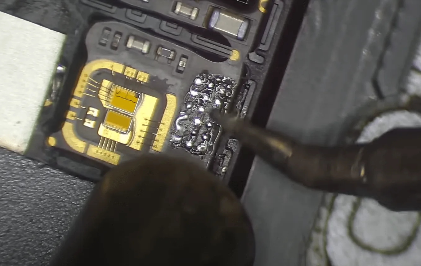iphone 13 pro face id not available repair iphone 13 pro face id not available repair clean the pads on pcb with