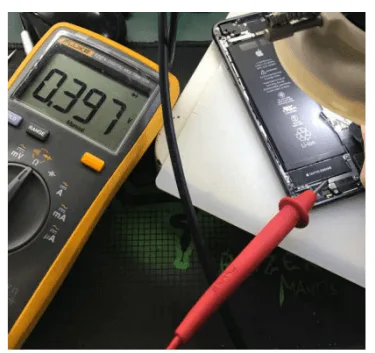 iphone automatic restarted repair prh3e