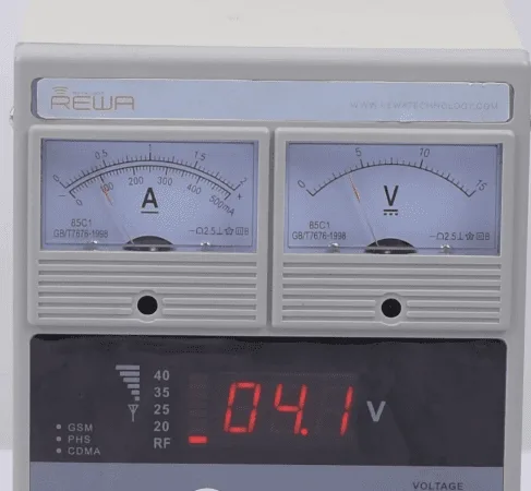 iphone won turn large current dc power supply