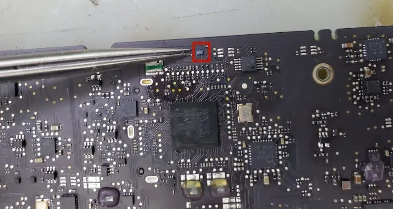 macbook a1465 2014 version wifi issue 9