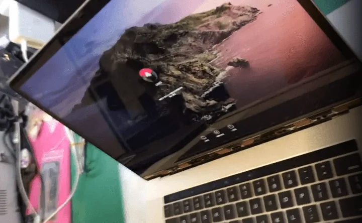 macbook a1707 ne s'affiche pas problème réparation macbook a1707 does not display issue repair power on and test the screen