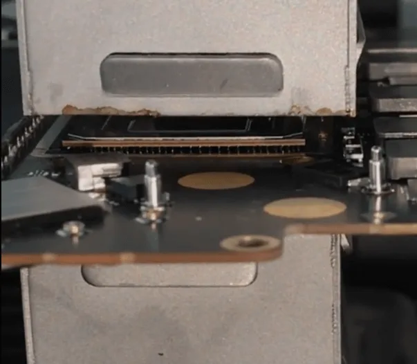 macbook a1989 no puede arrancar problema reparacion macbook a1989 cannot boot issue repair when reaching the start to melt