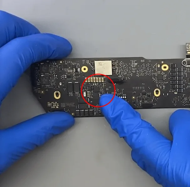 macbook a2337 no backlight issue repair measure the diode value