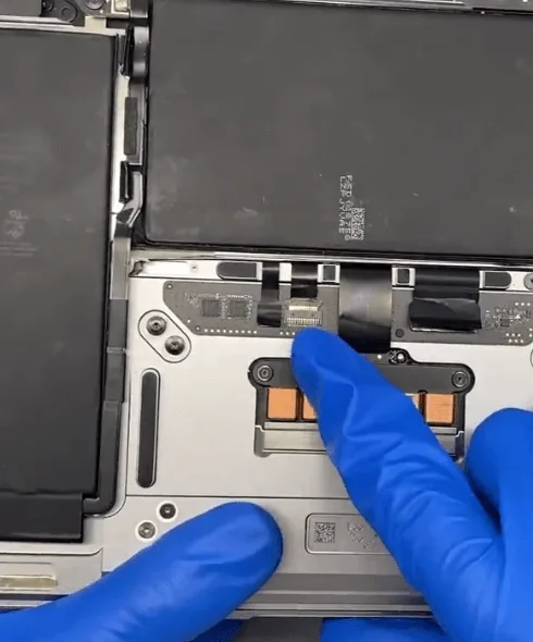 macbook a2337 touchpad keyboard function failure repair the little board