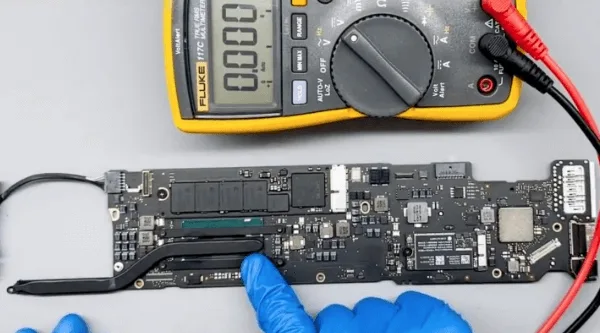 macbook air a1466 not charging issue repair macbook air a1466 not charging issue repair pch damage