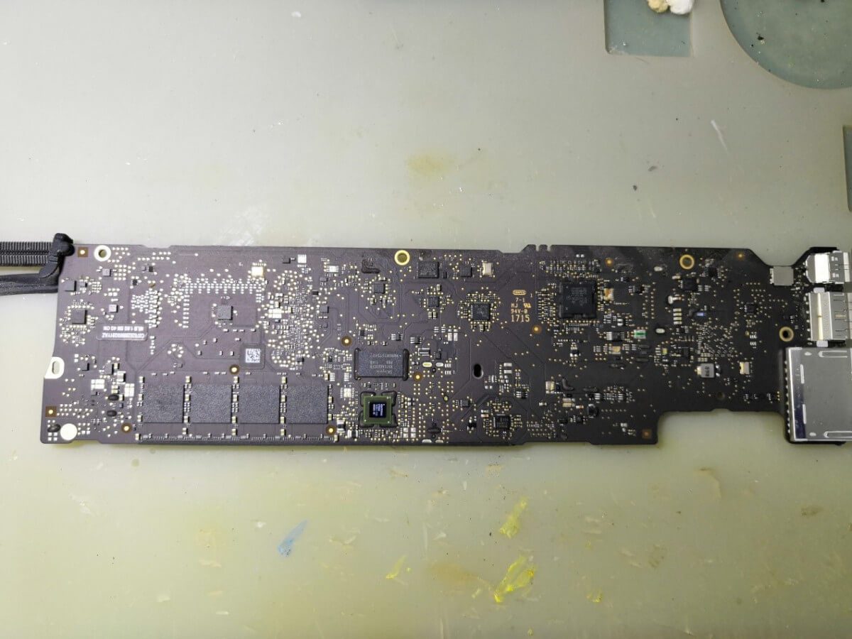 Macbook A1466 2015 Versión de la batería se cayó muy rápido