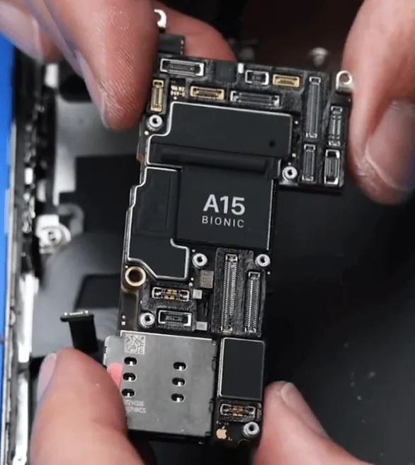iphone 13 pro max motherboard