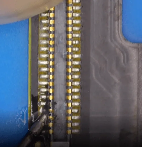 iphone flex cable connector