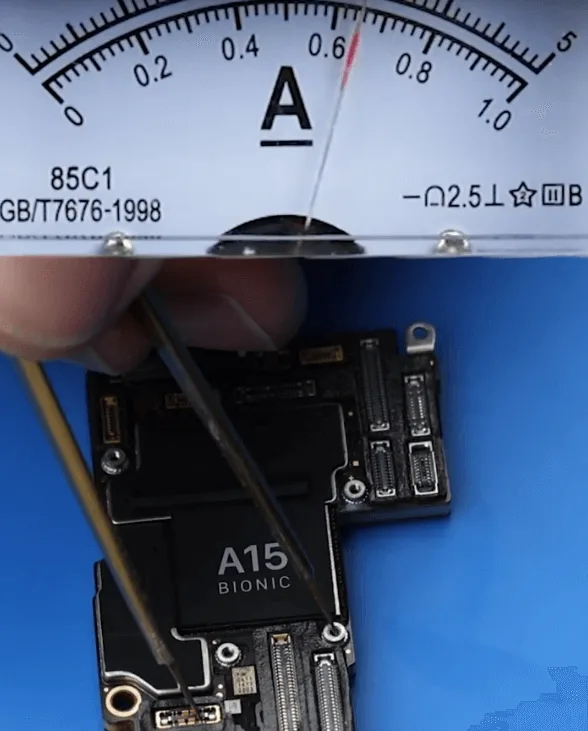 check iphone boot current