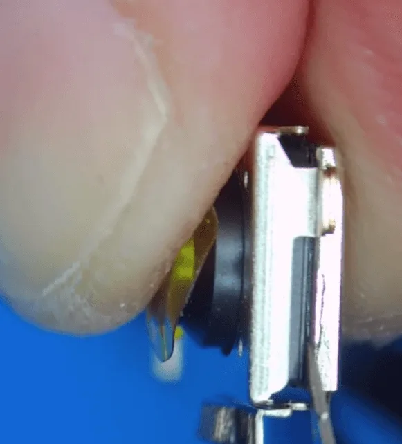 repair iphone 13 pro max face id failure water damage apply glue