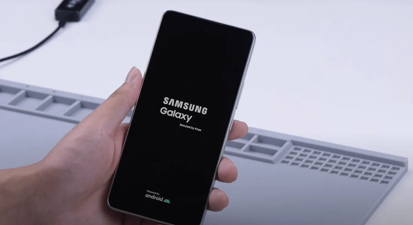 SAMSUNG A53 no se enciende