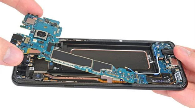 Samsung Galaxy S8 Plus non riesce ad avviarsi