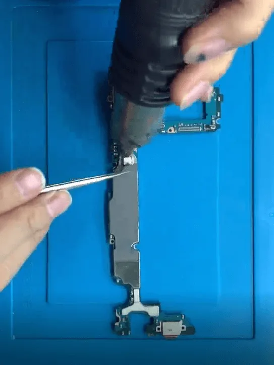 samsung s10 plus not charging issue repair remove the heat sticker on