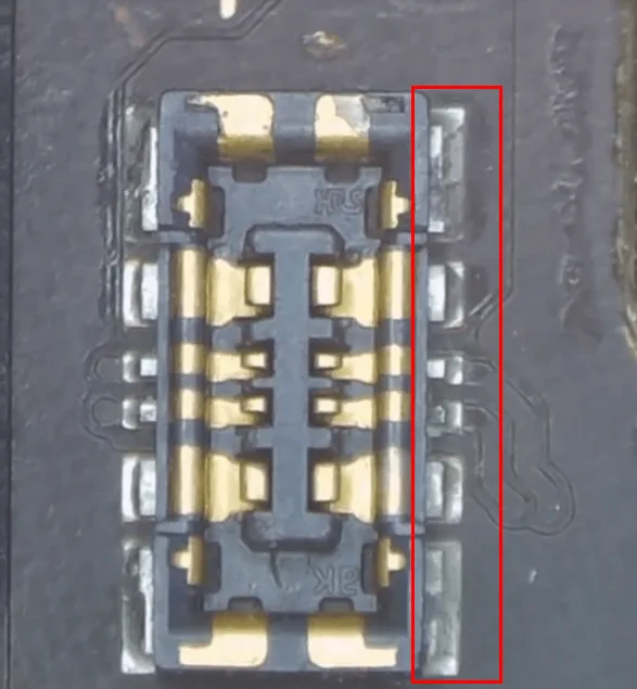 use vivo t1 rain won turn battery pins are corrosived