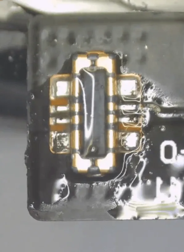 use vivo t1 rain won turn batteryflex connector