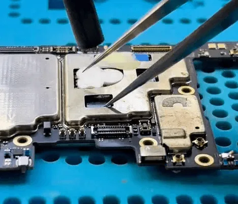 xiaomi mi 9 non si accende problema riparazione xiaomi mi not turning issue repair take out the motherboard and reflow