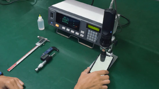 testing process screen display