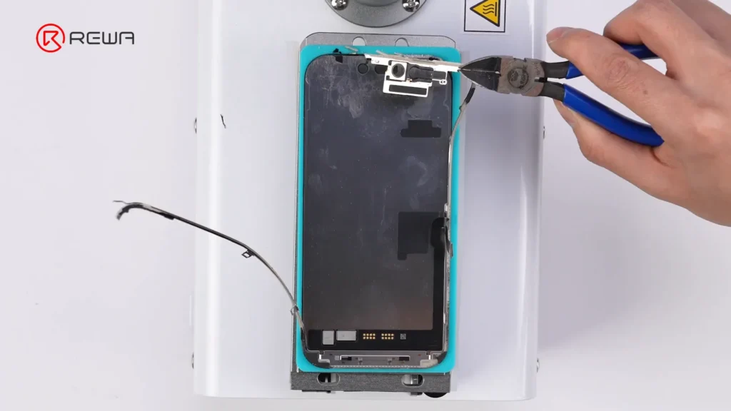 iphone 16 pro screen refurbishment step guide remove the frame 2