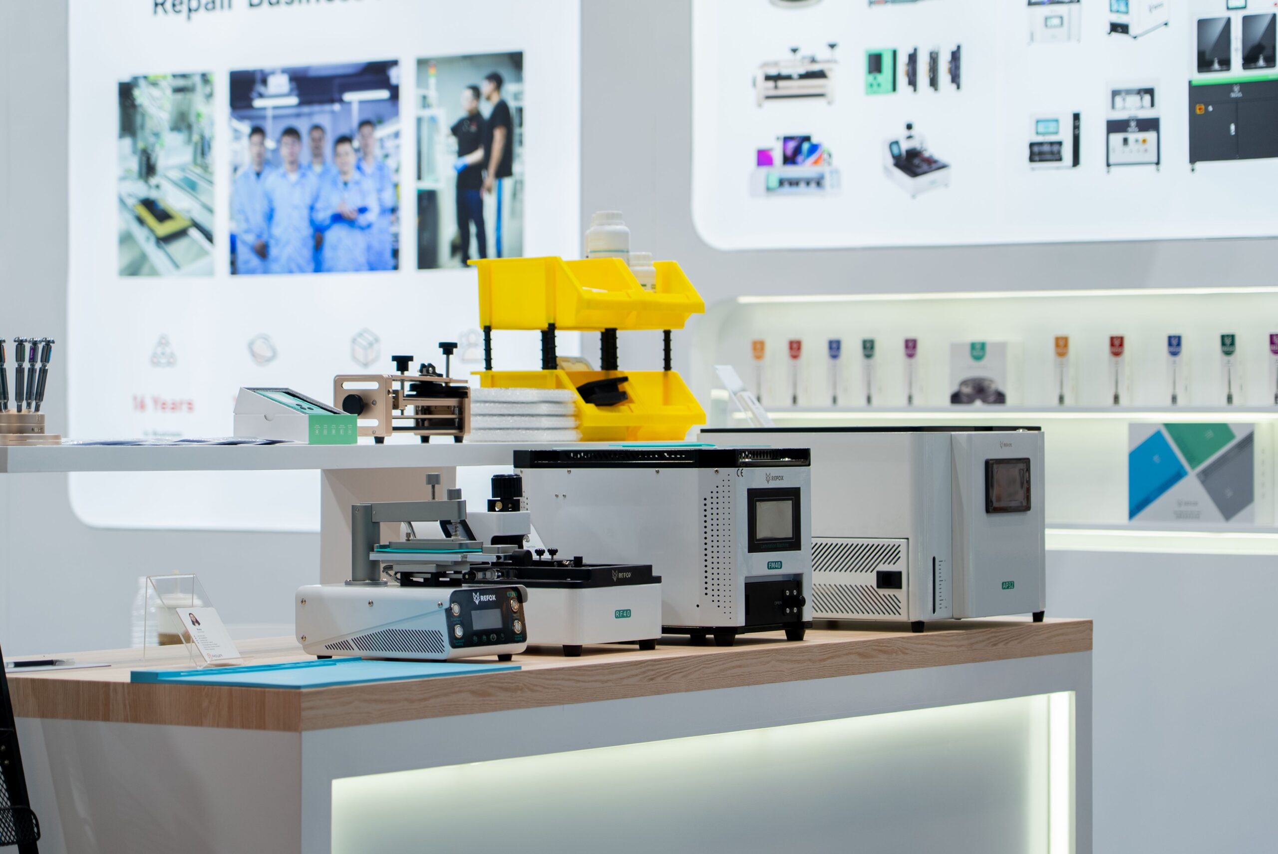 présentation des produits refox au salon global sources mobile electronics show