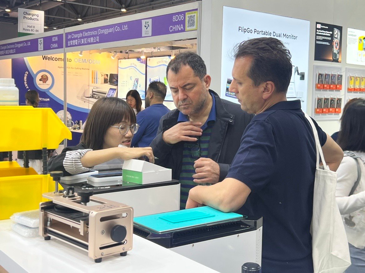 rewa au salon global sources mobile electronics show à hong kong