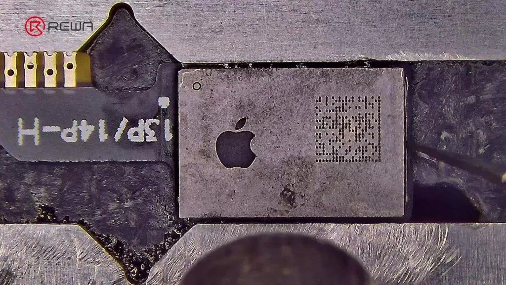 first aftermarket screen that passes ios 18 repair assistant without ic 7