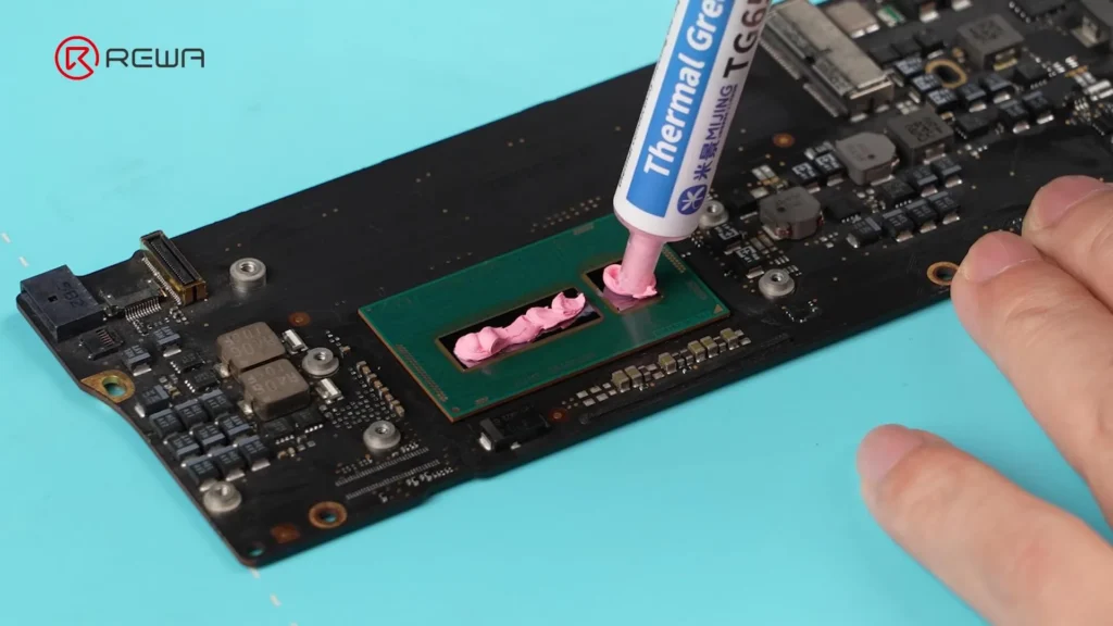 how upgrade macbook air a1466 i7 cpu 16gb ram apply thermal paste mac