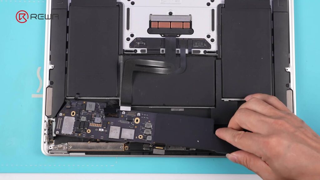 partie arrière du mackbook