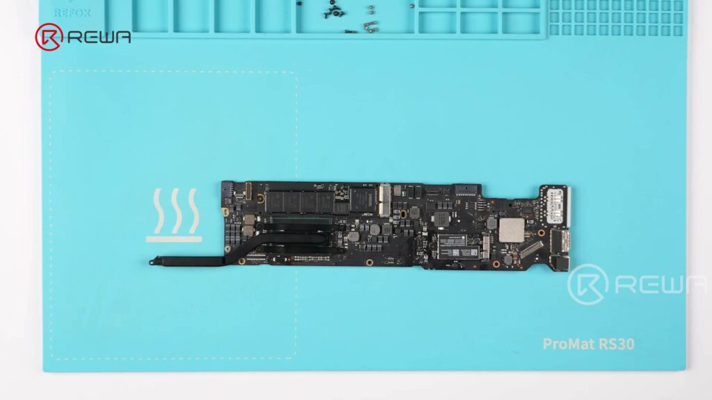 désassemblage du macbook air 