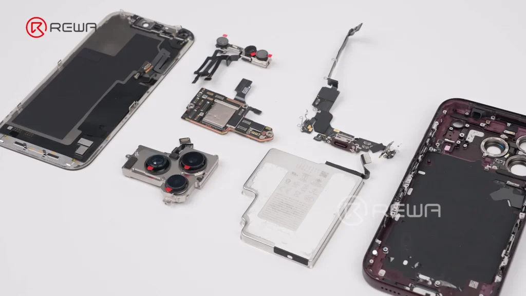 iPhone 18 Pro Teardown